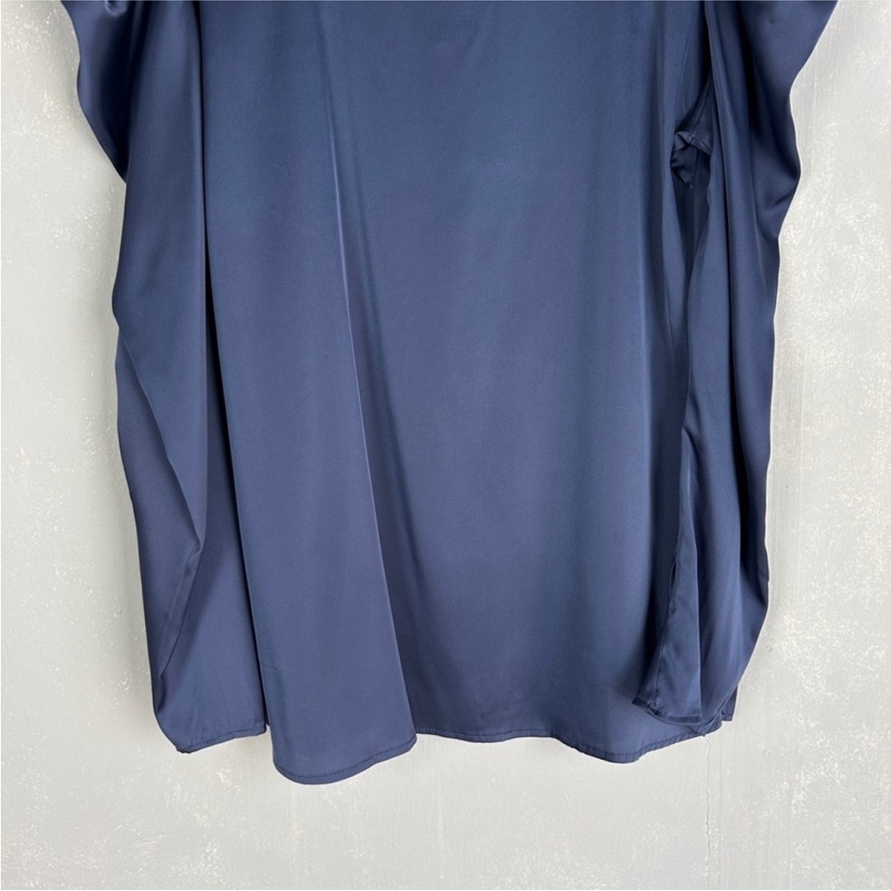 Torrid size 00 10 satin puff long sleeve blouse navy blue elegant NWT - Picture 4 of 11